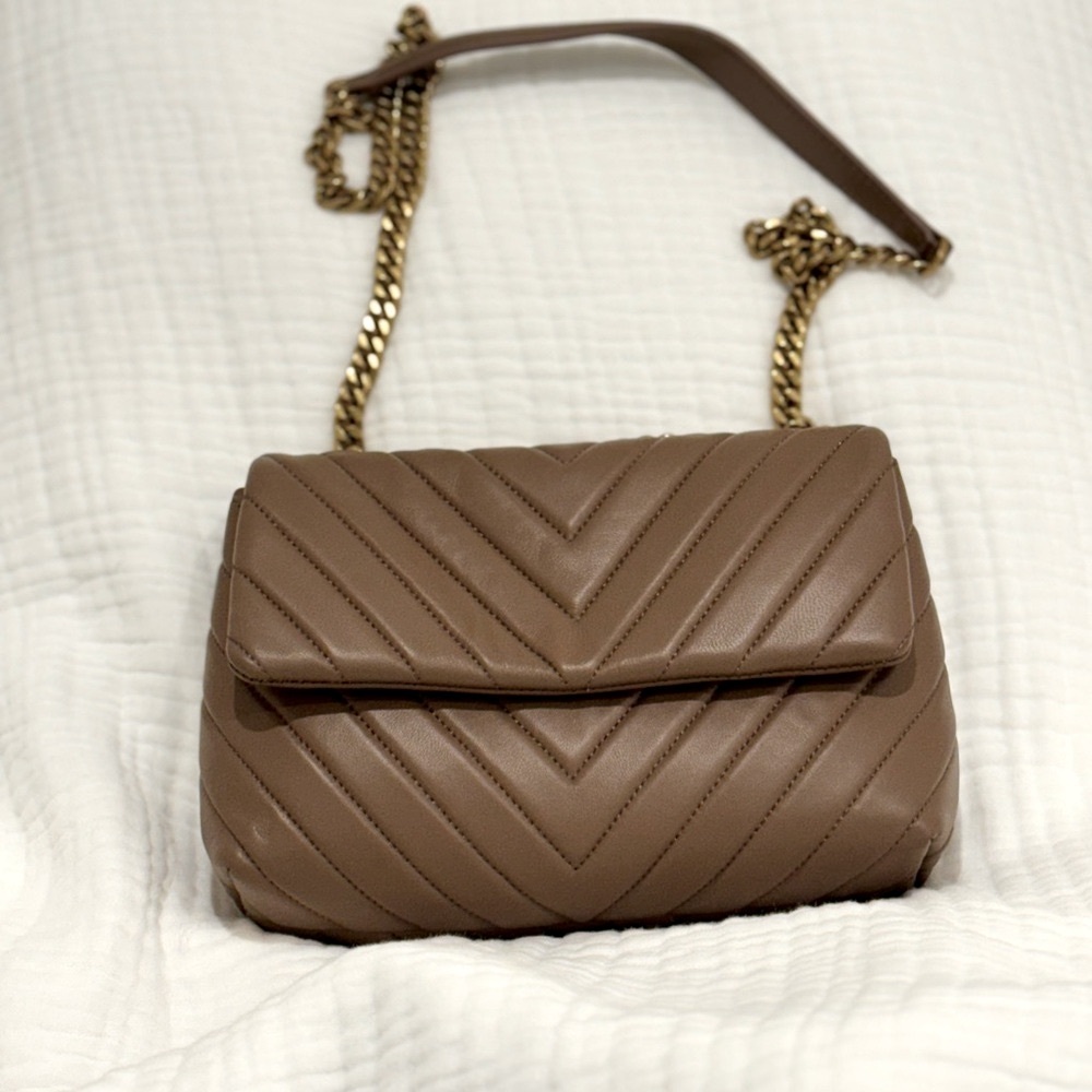 Like New Quince Italian Leather Quilted Convertinle Crossbody Bag